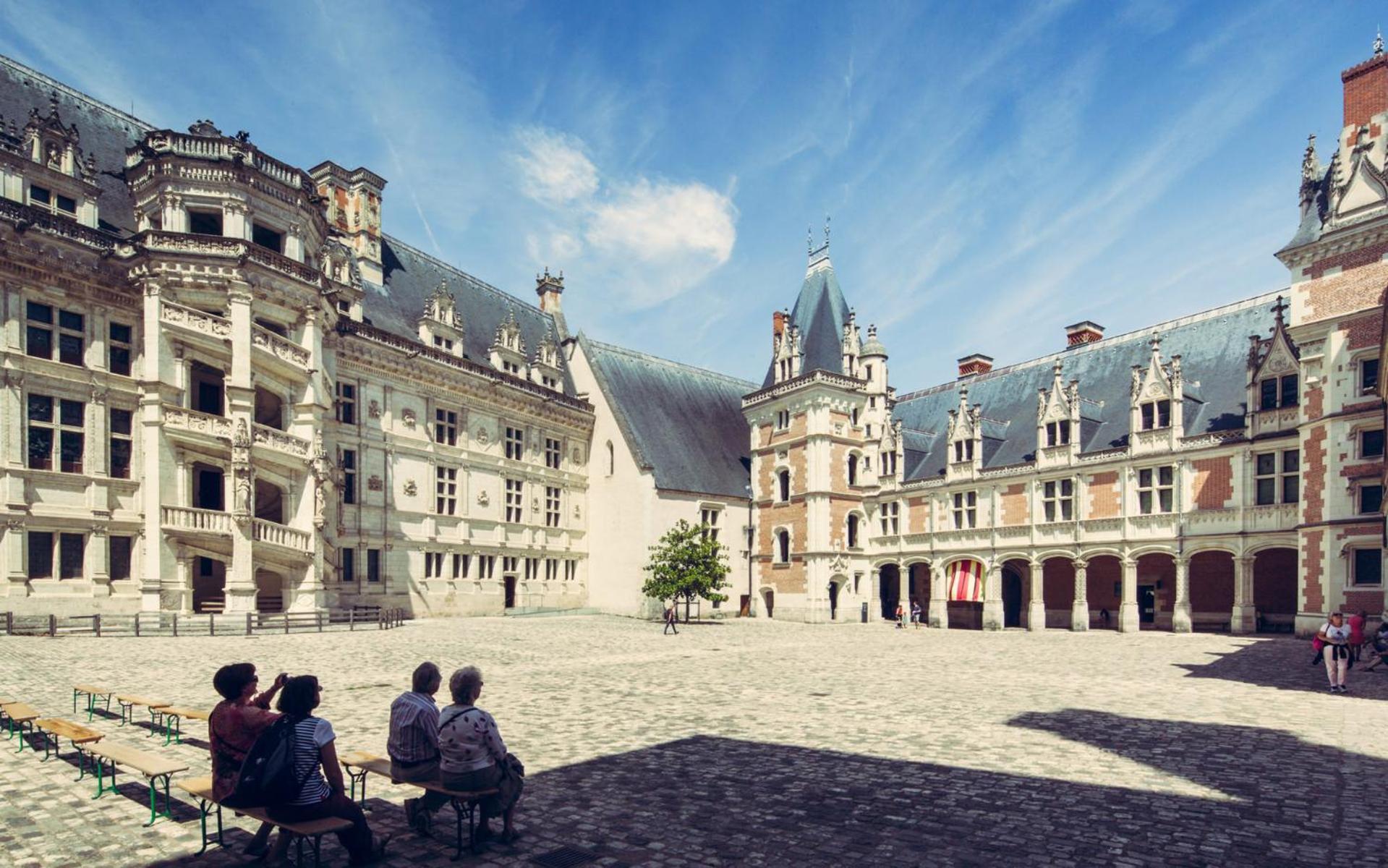 Gite De La Tour De Loire - 65 M2 Au Pied D'Une Tour De Gue Du 17Eme Siecle Mer Exteriör bild